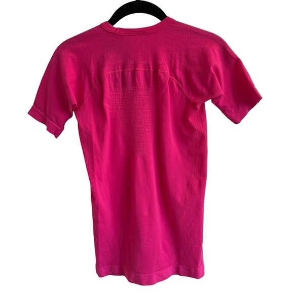NWT UYN Energyon Layering Short Sleeve Shirt, Flowing Pink, Size S/M - Picture 9 of 10